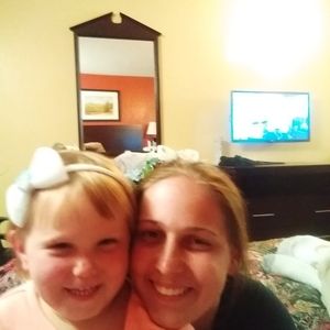 Meet your Posher, Victoria